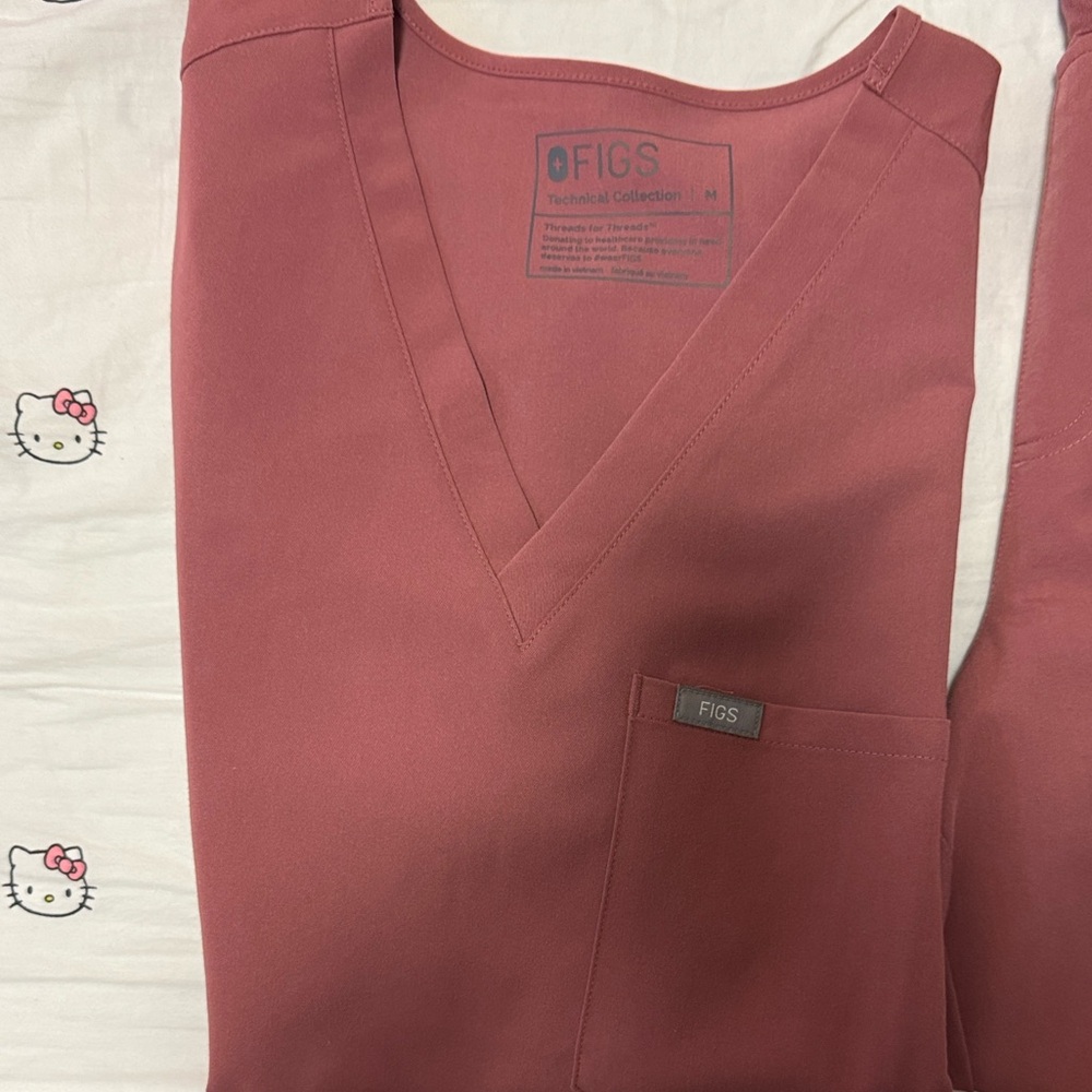 Figs Mauve Catarina scrub top size Medium